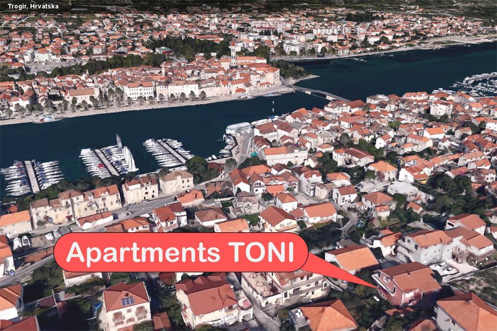 Apartments Toni Trogir Exteriör bild